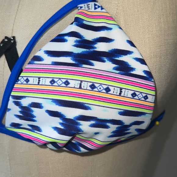 PINK Reversible Blue & Neon Multi-Color Tribal Design Bikini Top Size Small - Picture 3 of 7